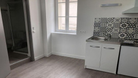 
                                                                                        Location
                                                                                         Stdio Angoulême centre ville