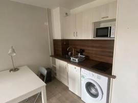 
                                                                                        Location
                                                                                         Strasbourg - Studio meublé avec balcon