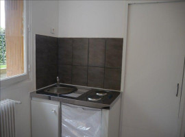 
                                                                                        Location
                                                                                         Studette Marly-le-Roi