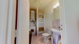 
                                                                                        Location
                                                                                         Studio 1 pièce