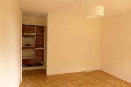 
                                                                                        Location
                                                                                         Studio 12ème arrondissement