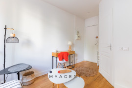 
                                                                                        Vente
                                                                                         Studio 13m² Muette - Passy