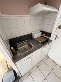 
                                                                                        Location
                                                                                         Studio 13m2