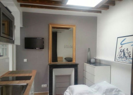 Location
Studio 14 m2 Parc Monceau