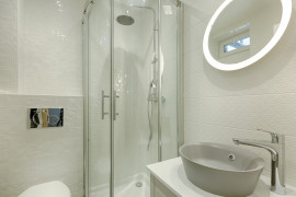 
                                                                                        Location de vacances
                                                                                         Studio 15 m2 Situé a 28 Rue Berzélius 75017 Paris