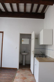 
                                                                                        Location
                                                                                         Studio,16m2, près Opéra