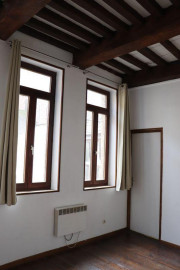 
                                                                                        Location
                                                                                         Studio,16m2, près Opéra