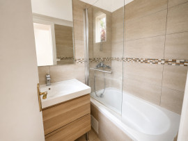 
                                                                                        Vente
                                                                                         Studio 17m² Muette - Passy