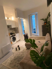 
                                                                                        Location
                                                                                         Studio 18m² refait à neuf, La fourchette