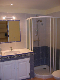 
                                                                                        Location
                                                                                         Studio 2  bd liberté
