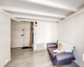 Location
Studio 20 m2 avec mezzanine proche boulevard Gorbella