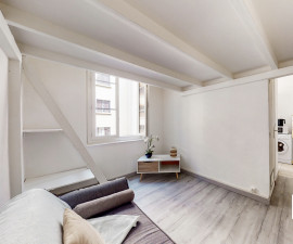 Location
Studio 20 m2 avec mezzanine proche boulevard Gorbella