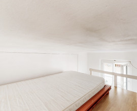 Location
Studio 20 m2 avec mezzanine proche boulevard Gorbella