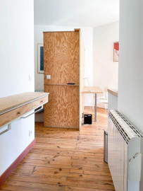 
                                                                                        Location
                                                                                         Studio - 20m² - St Jacques