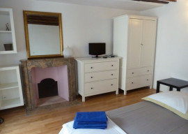 
                                                                                        Location
                                                                                         Studio 22m2 - Paris 7eme