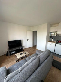 
                                                                                        Location
                                                                                         Studio 23m² Loos avec Balcon et Parking