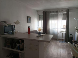 
                                                                                        Location
                                                                                         Studio 25 m2