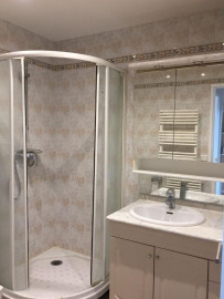 
                                                                                        Location
                                                                                         Studio 25 M2 Pantin