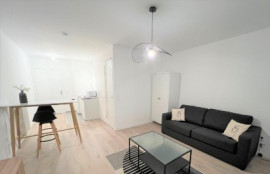 
                                                                                        Location
                                                                                         Studio 25² meublé