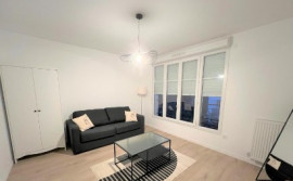 
                                                                                        Location
                                                                                         Studio 25² meublé