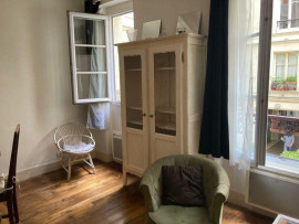 
                                                                                        Location
                                                                                         Studio 25m2
