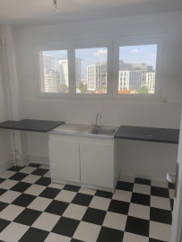 
                                                                                        Location
                                                                                         Studio 25m2 à Arcueil