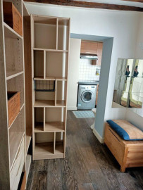 
                                                                                        Location
                                                                                         Studio 28m² proche Panthéon-Notre Dame