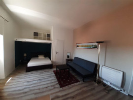 
                                                                                        Location
                                                                                         Studio 30m² meublé Hypercentre historique Lavaur