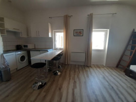 
                                                                                        Location
                                                                                         Studio 30m² meublé Hypercentre historique Lavaur