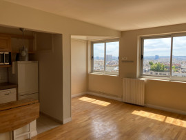 
                                                                                        Vente
                                                                                         Studio 33m2 La Muette Paris 16e