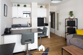 
                                                                                        Location
                                                                                         Studio 4 - LAM