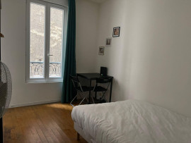 
                                                                                        Vente
                                                                                         Studio