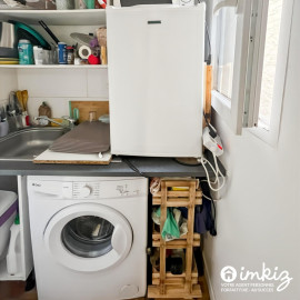 
                                                                                        Vente
                                                                                         Studio