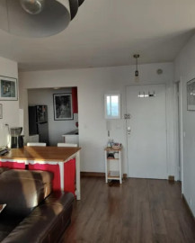 
                                                                                        Location
                                                                                         Studio à louer