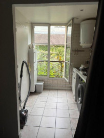 
                                                                                        Location
                                                                                         Studio à louer