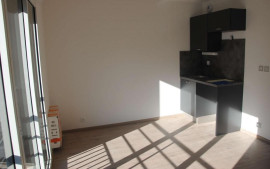 
                                                                                        Location
                                                                                         Studio à louer à Nantes