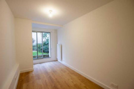 
                                                                                        Location
                                                                                         Studio à Paris 11