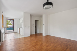 
                                                                                        Vente
                                                                                         Studio avec balcon - Saint-Ouen