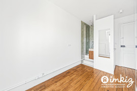 
                                                                                        Vente
                                                                                         Studio avec balcon, vue exceptionnelle