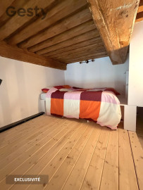 
                                                                                        Location
                                                                                         Studio avec chambre à la Croix Rousse
