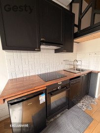 
                                                                                        Location
                                                                                         Studio avec chambre à la Croix Rousse
