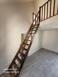 
                                                                                        Location
                                                                                         Studio avec mezzanine