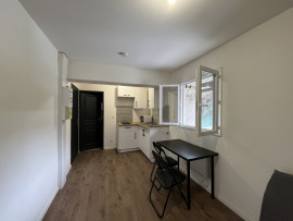 Location
STUDIO avec parking ST QUENTIN