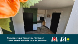 
                                                                                        Vente
                                                                                         Studio avec place de parking situé en plein centre ville de Mont-De-Marsan
