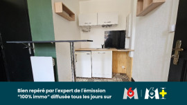 
                                                                                        Vente
                                                                                         Studio avec place de parking situé en plein centre ville de Mont-De-Marsan