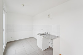 
                                                                                        Vente
                                                                                         Studio avec terrasse - Cergy