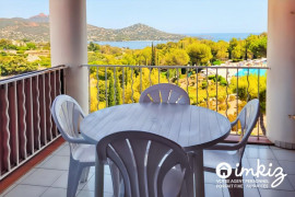 Vente
Studio avec terrasse vue mer au Cap Esterel