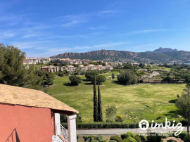 Vente
Studio avec terrasse vue mer au Cap Esterel