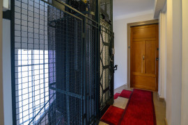 
                                                                                        Vente
                                                                                         STUDIO AVEC TERRASSE VUE TOUR EIFFEL