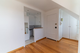 
                                                                                        Vente
                                                                                         STUDIO AVEC TERRASSE VUE TOUR EIFFEL